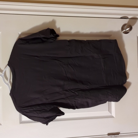 Plain Hollister Tee - Picture 3 of 3